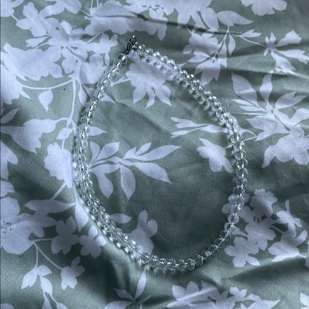 Elegant Clear Crystal Necklace -Plastic